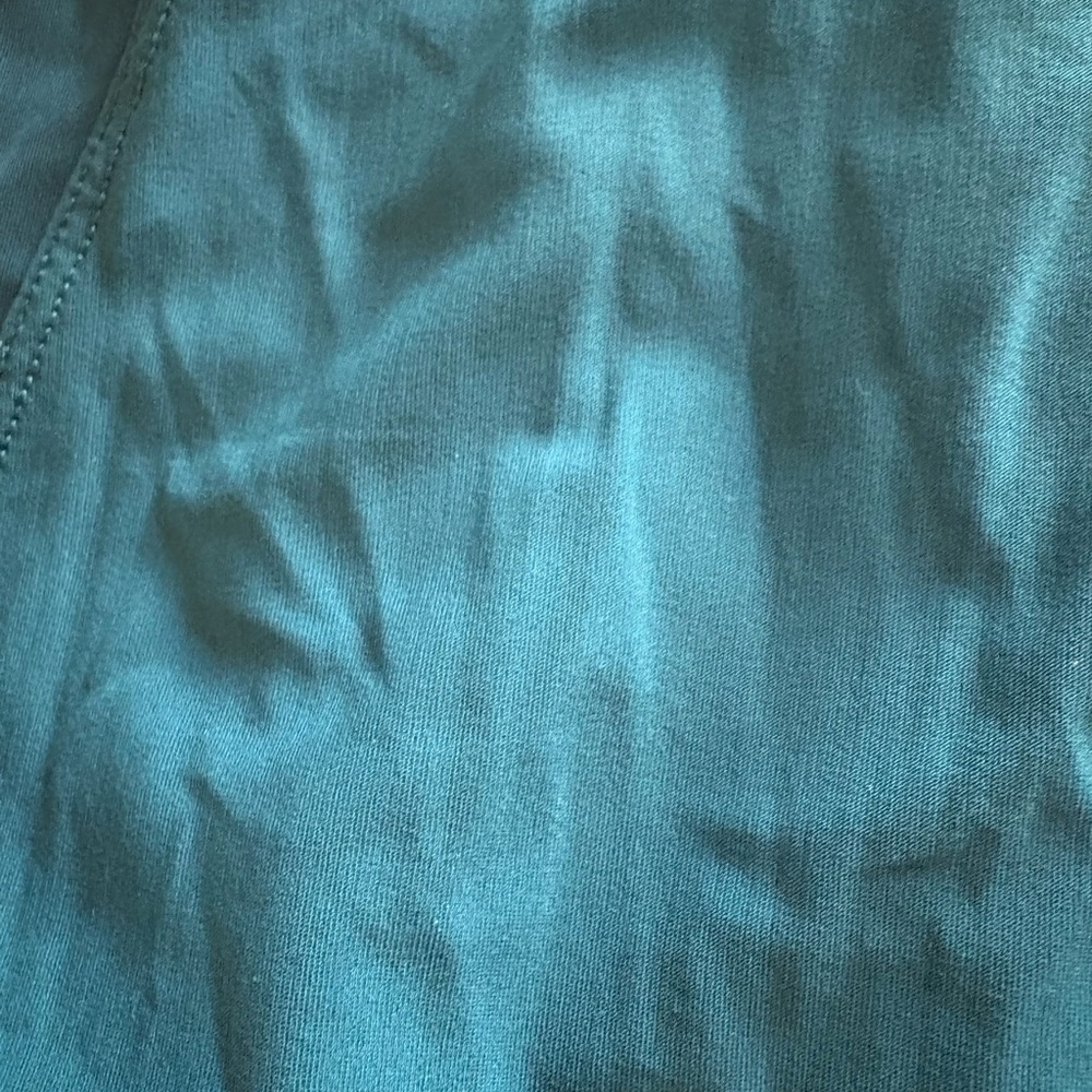 Athleta Ultimate Hybrid Tank – NWT – Size Medium - Picture 5 of 7